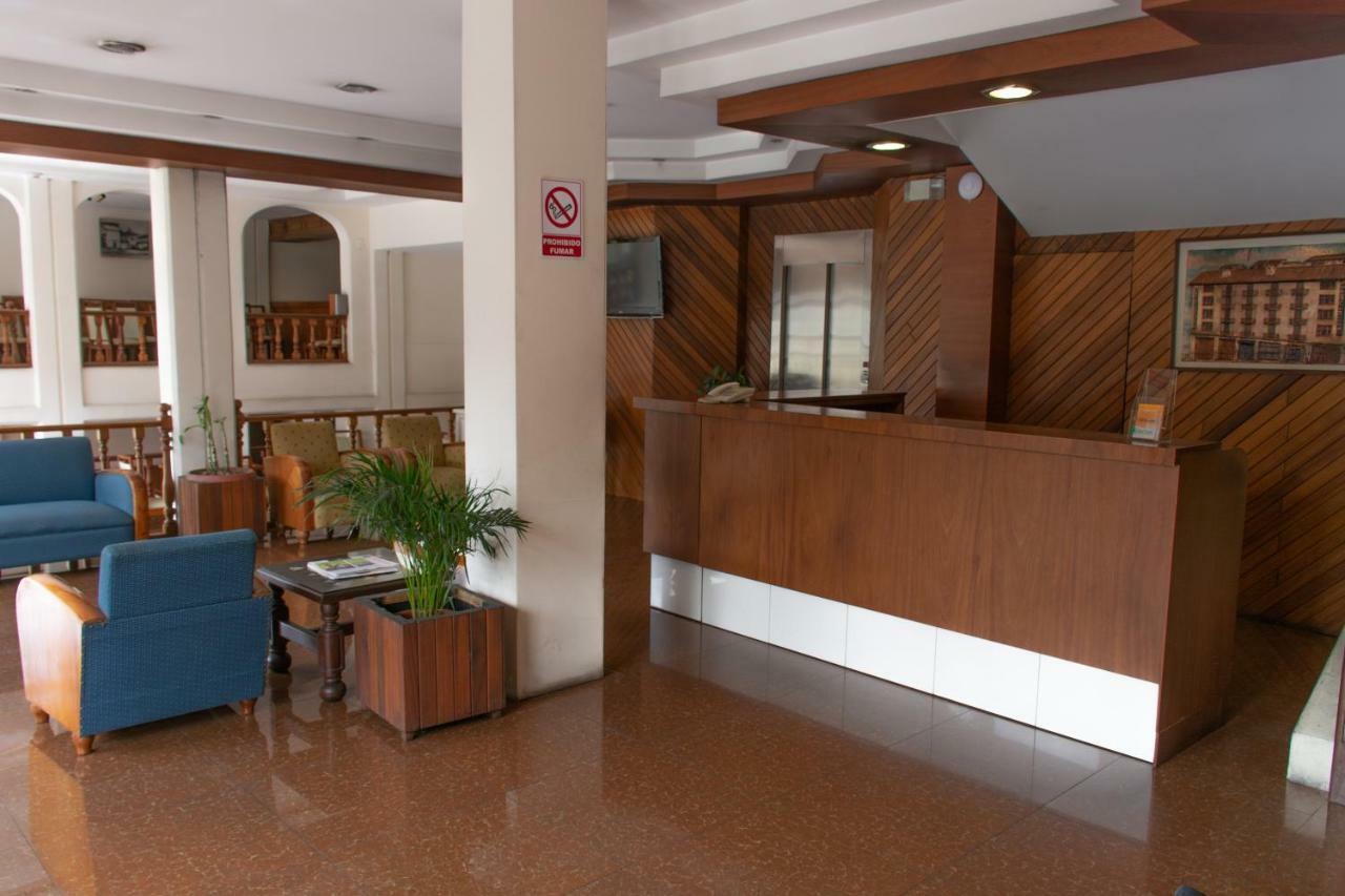 Hotel Cumanda Alfaro Bagian luar foto
